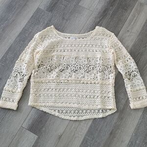 CHARMING CHARLIE | Lace shirt